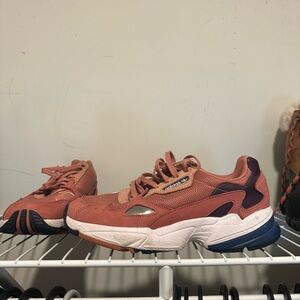 Adidas Pink and Blue Sneakers Retro Chunky Design